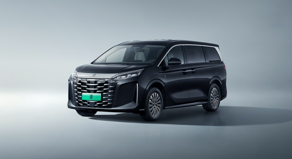 引领中大型智能MPV新趋势！比亚迪夏售价24.98万元起