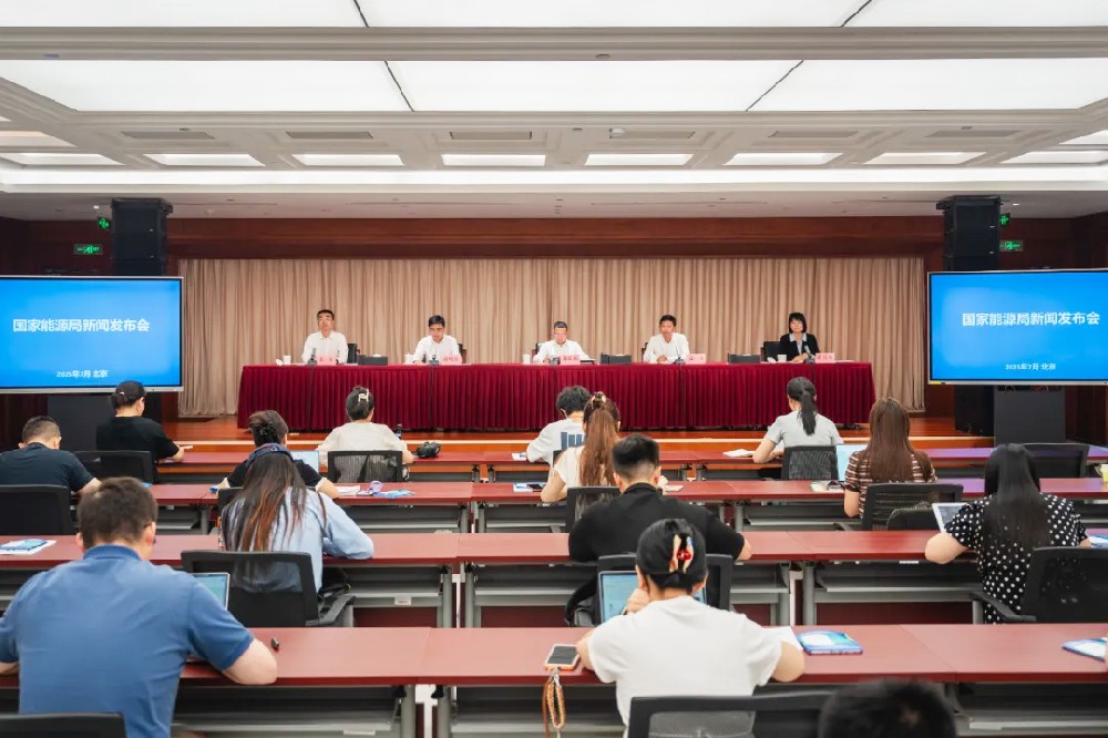 上半年我国可再生能源新增装机2.68亿千瓦 同比翻倍增长