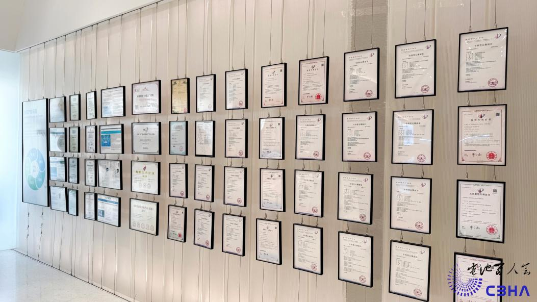 中国电池新能源产业链调研团一行到访北京恩力动力