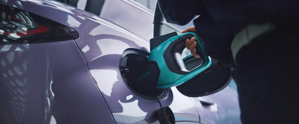 宋Ultra EV预售15.5万起 全系搭载第二代刀片电池及闪充技术